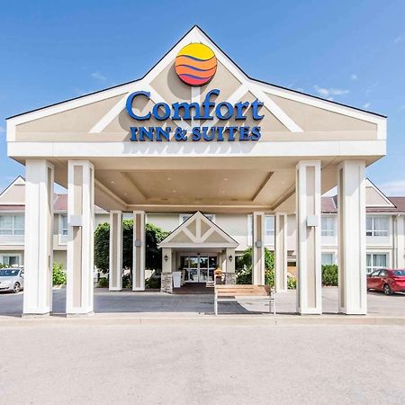 Comfort Inn & Suites Collingwood Exteriör bild